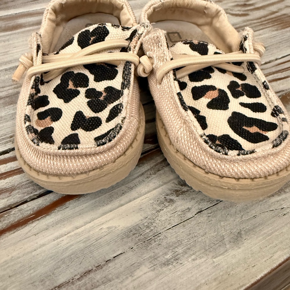 Kids Leopard Print Hey Dudes  - Funk Leo safari